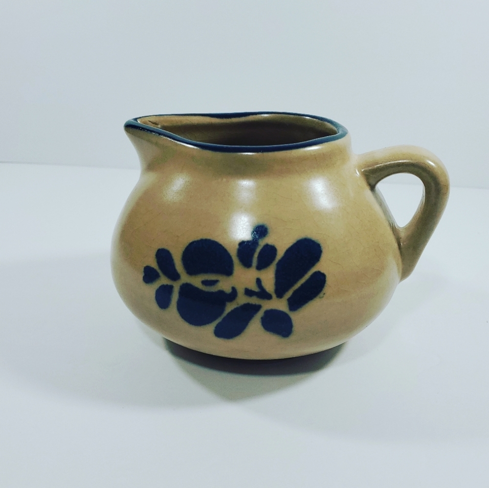 Pfaltzgraff Folk Art Gravy Boat